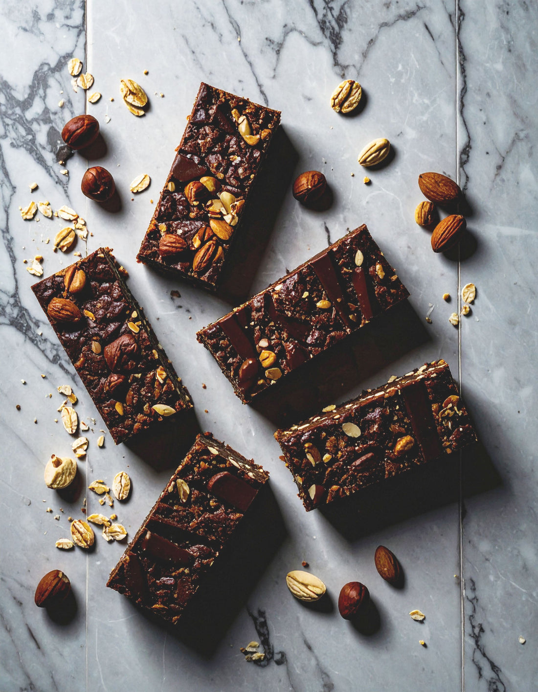 Chocolate Hazelnut Oat Bars (No-Bake)